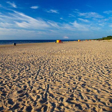 Apartamenti Los Bomberos Jurmala Ngoại thất bức ảnh