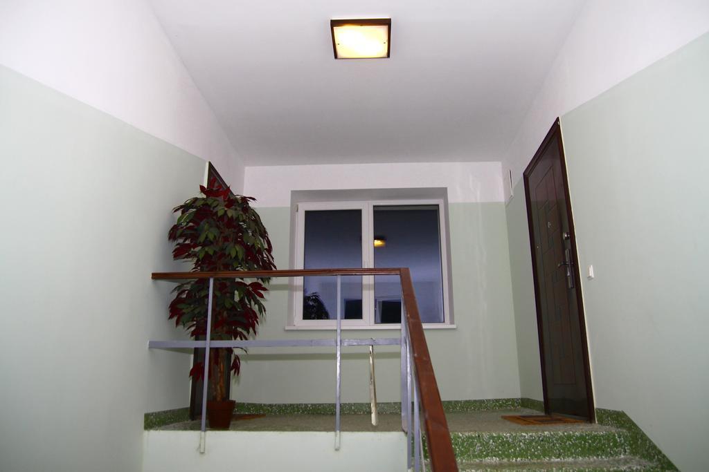Apartamenti Los Bomberos Jurmala Ngoại thất bức ảnh
