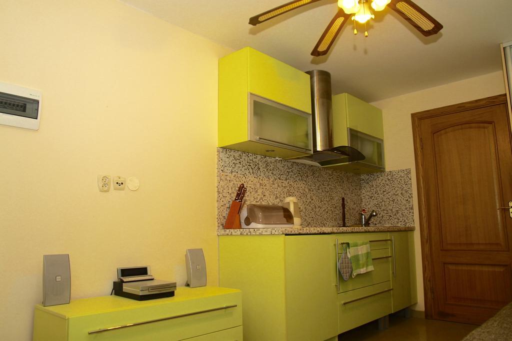 Apartamenti Los Bomberos Jurmala Phòng bức ảnh