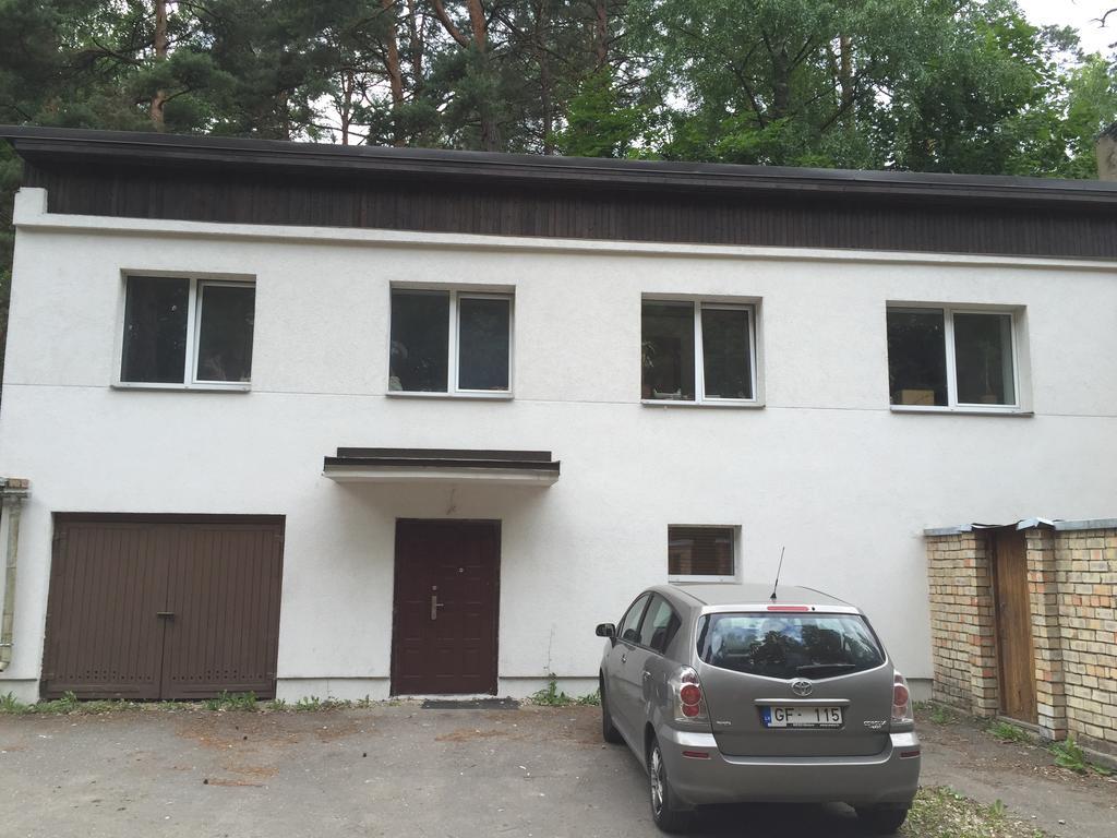 Apartamenti Los Bomberos Jurmala Ngoại thất bức ảnh